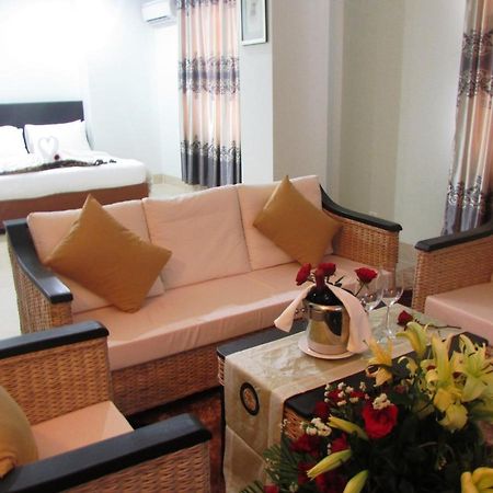 Sen Han Hotel Phnompen Kültér fotó