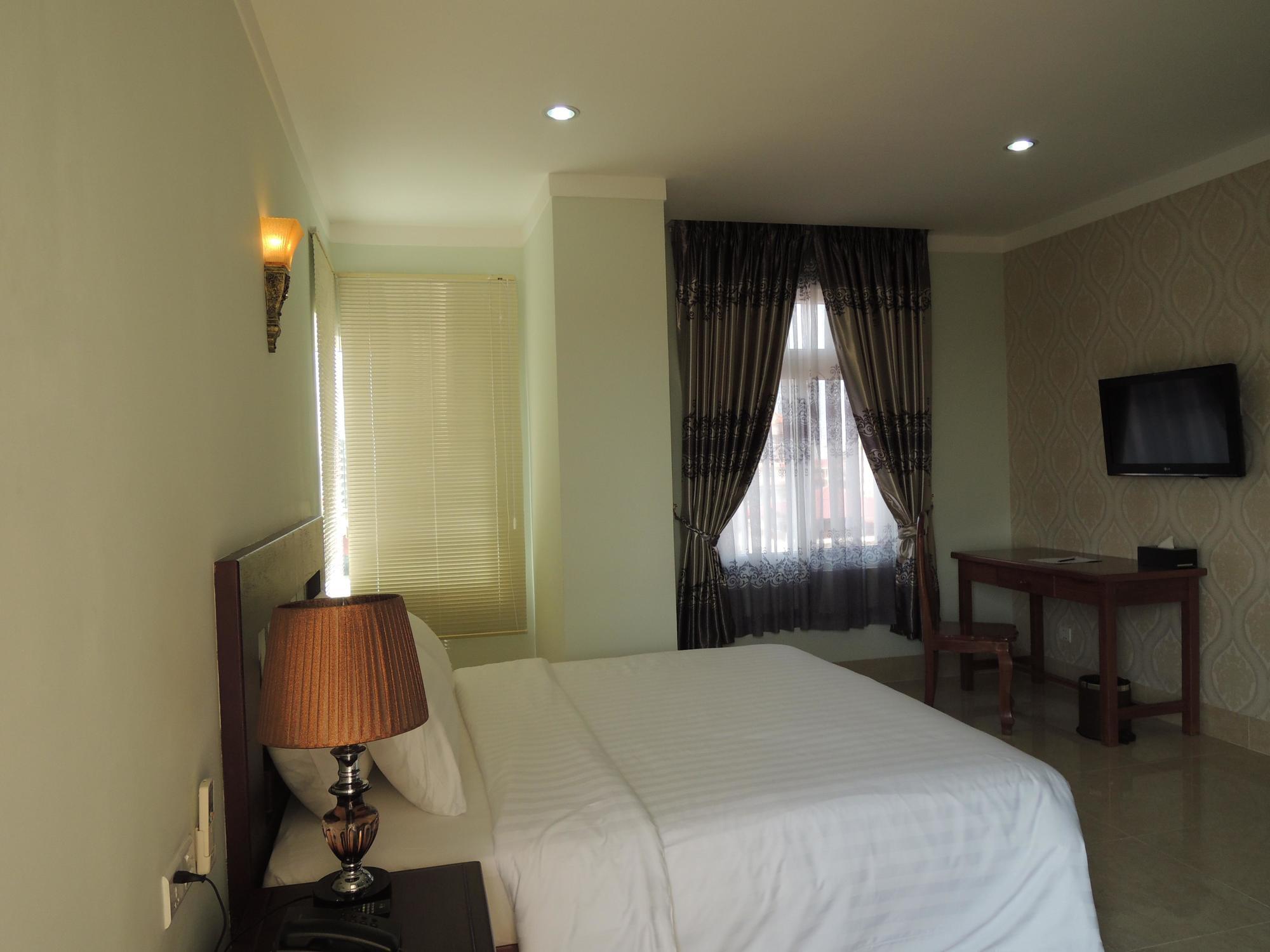 Sen Han Hotel Phnompen Kültér fotó