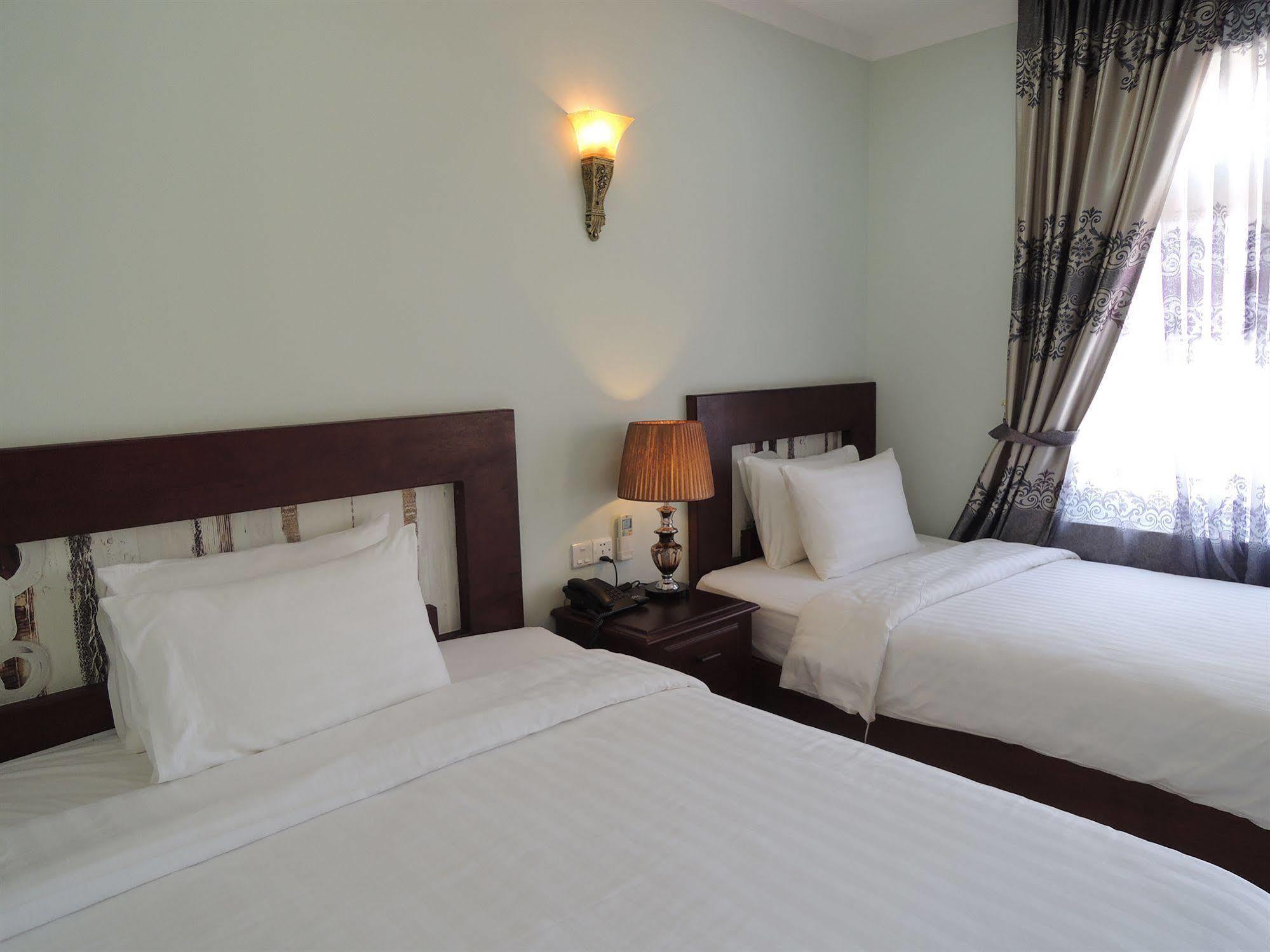 Sen Han Hotel Phnompen Kültér fotó