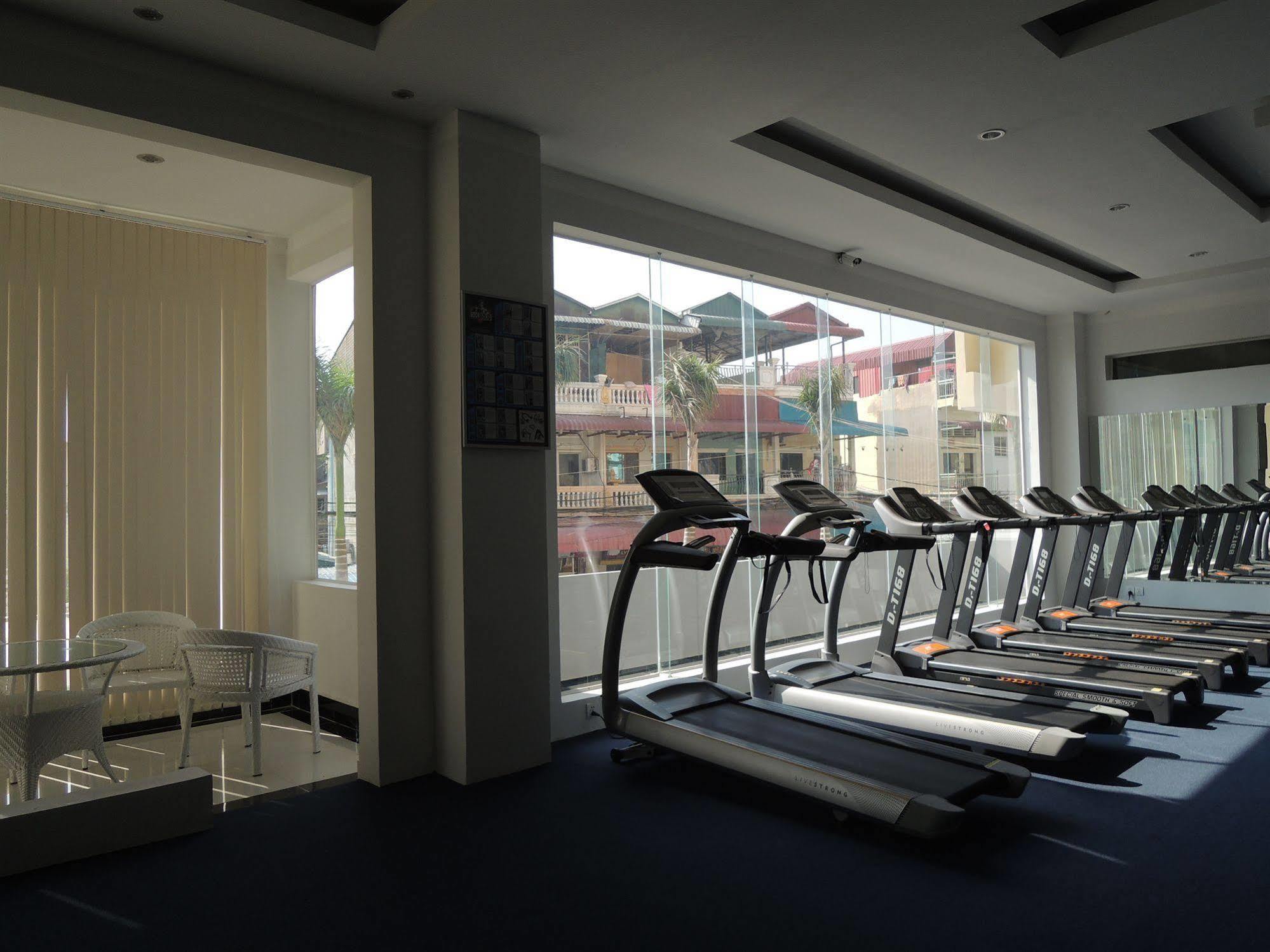 Sen Han Hotel Phnompen Kültér fotó