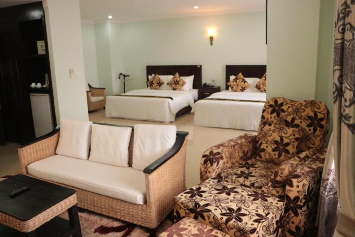 Sen Han Hotel Phnompen Kültér fotó