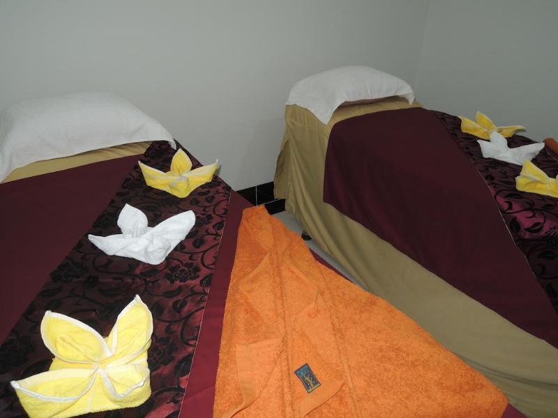 Sen Han Hotel Phnompen Kültér fotó